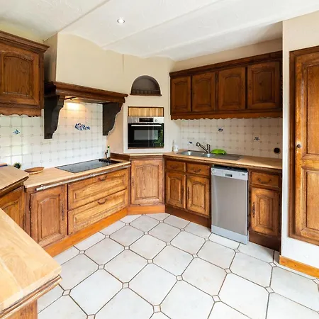 Stunning In Recht, Cleaning Included (adults Only) Casa de Férias *